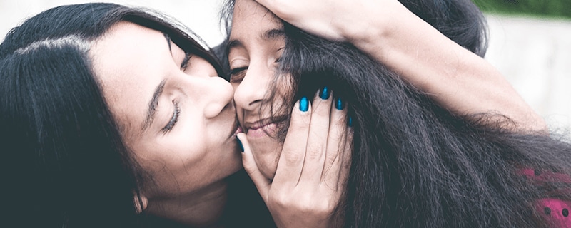How to Instill a Healthy Body Image in Your Daughter